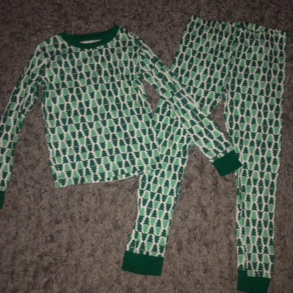 Carter’s Unisex Holiday Tree Pajamas, Size 8